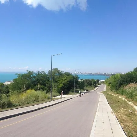 емона Apartamento Burgas
